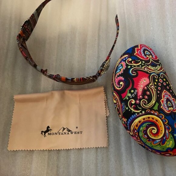 Montana West cross sunglasses, cleaning cloth and Case - Picture 2 of 3